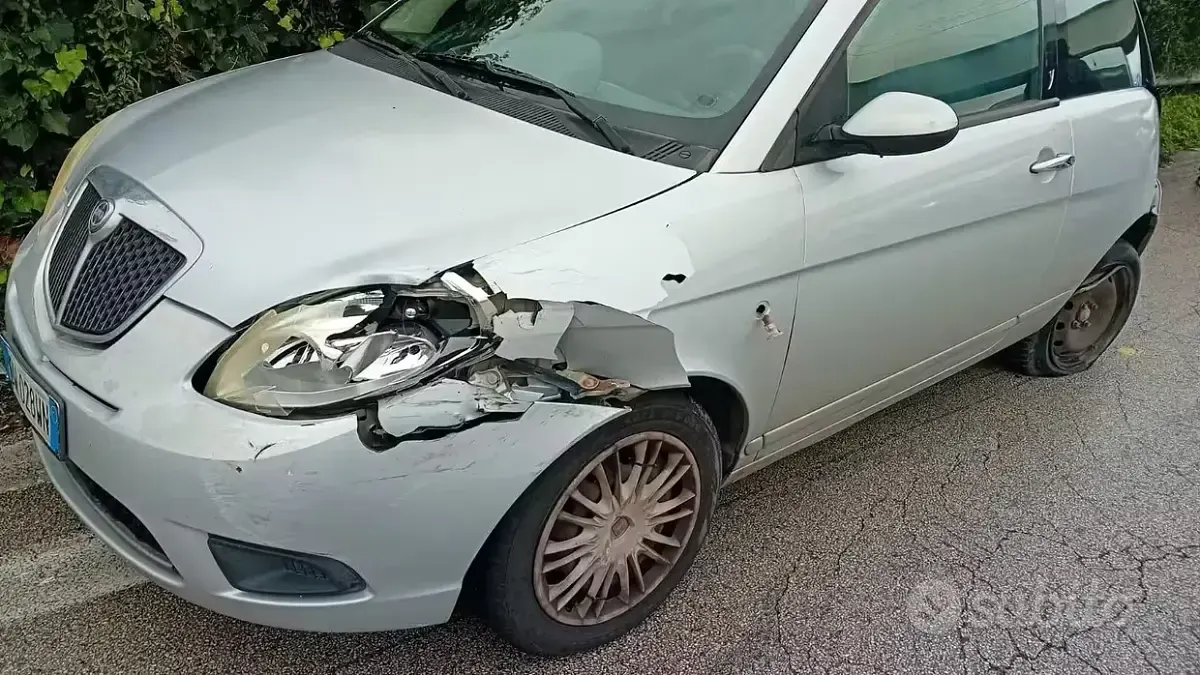 Usata Lancia Ypsilon 75 CV (55 kW) 2009 Utilitaria