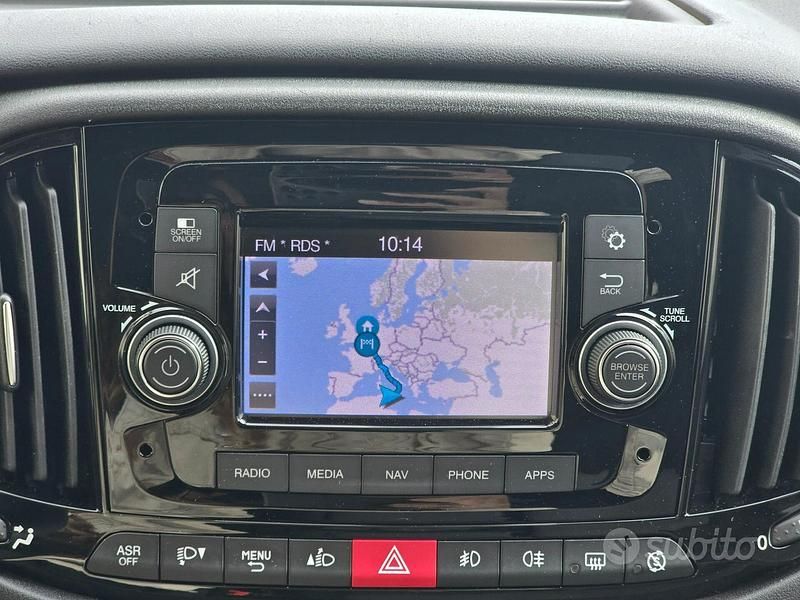 Usata Fiat Doblò 105 CV (77 kW) 2019 Bianco Monovolume