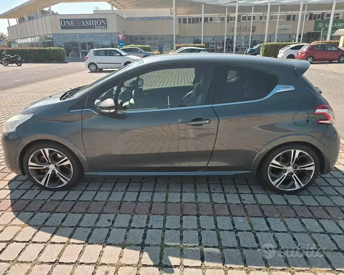 Usata Peugeot 208 GTi 200 CV (147 kW) 2013 Utilitaria