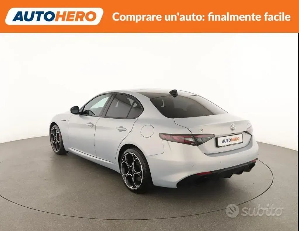 Usata Alfa Romeo Giulia Competizione 209 CV (153 kW) 2023 Grigio Berlina