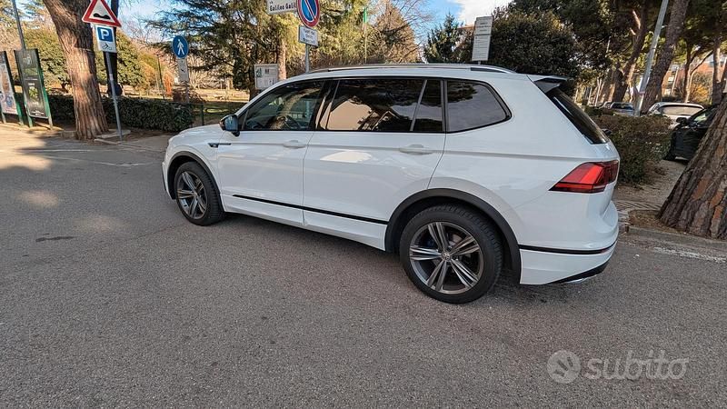 Usata VW Tiguan Allspace 193 CV (141 kW) 2019 Bianco SUV