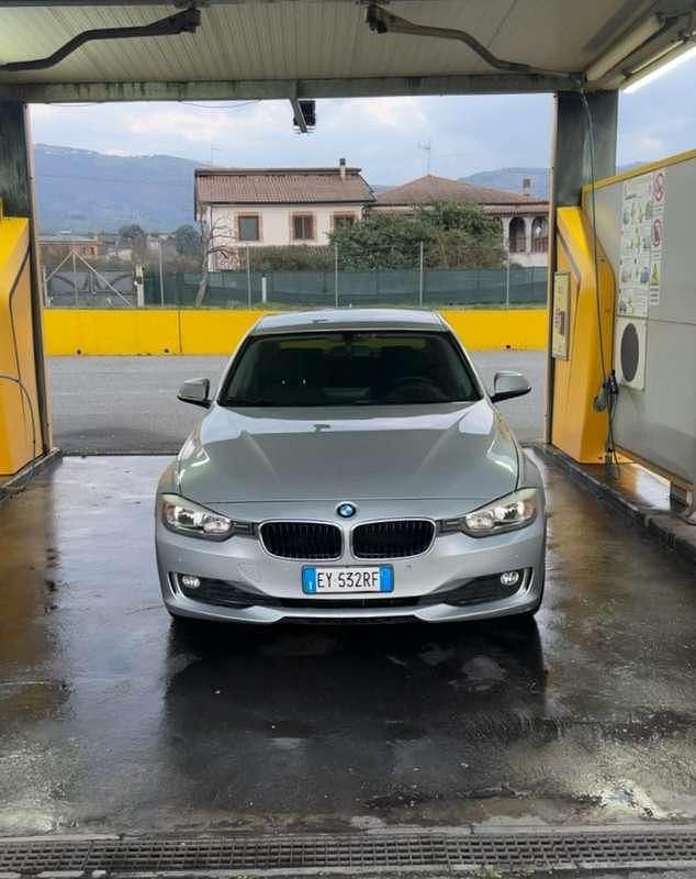 Usata BMW 318 143 CV (105 kW) 2015 Berlina