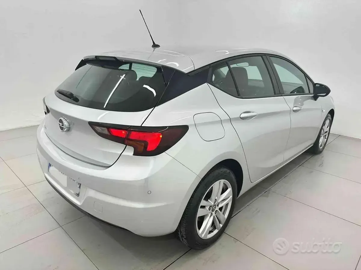 Occasion Opel Astra Elegance 105 ch (77 kW) 2021 Gris Berline