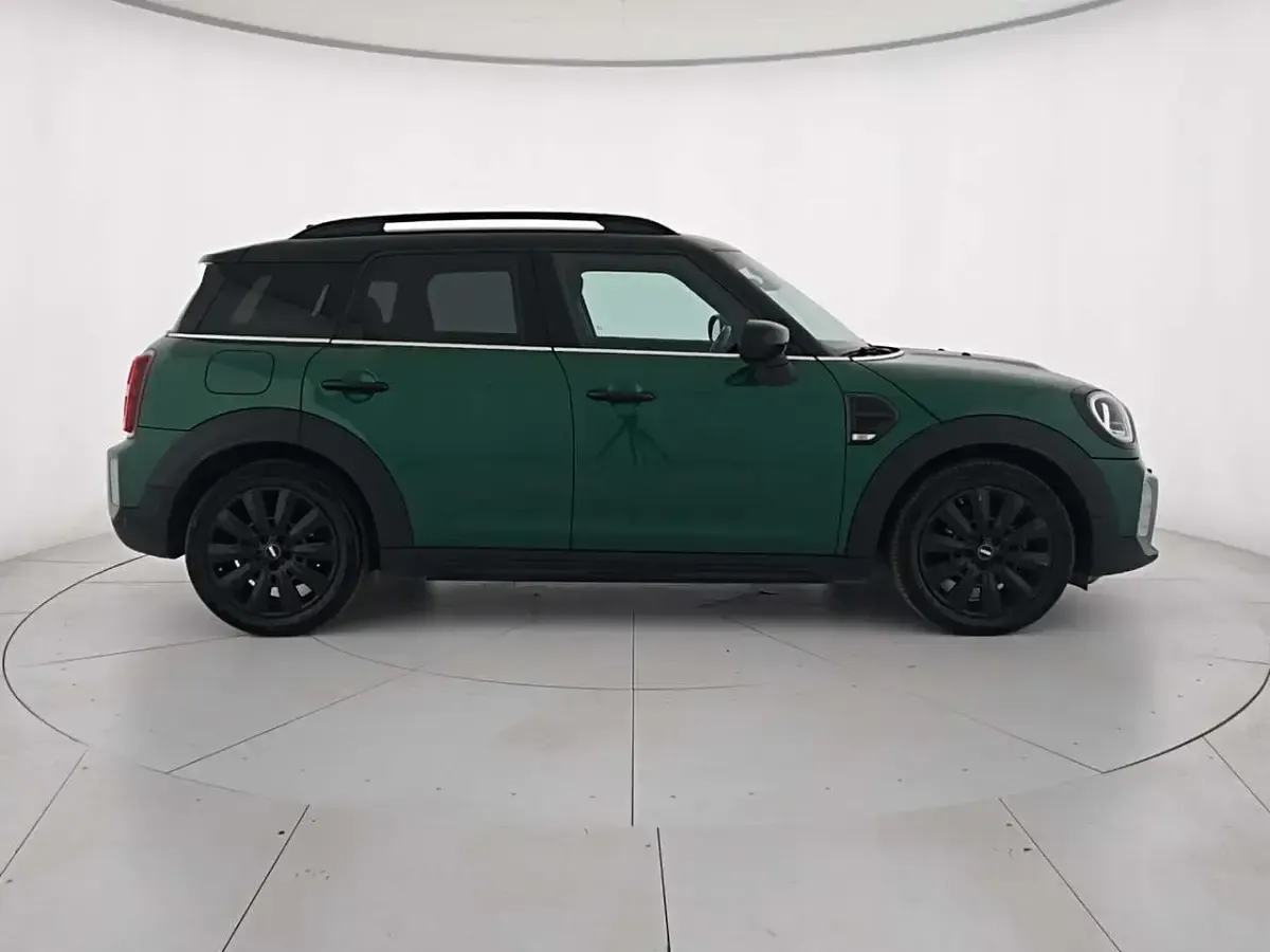 Usata Mini Cooper D Countryman 150 CV (110 kW) 2021 British racing green iv SUV
