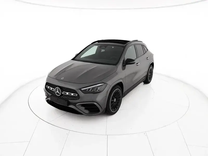 Usata Mercedes GLA200 AMG line 150 CV (110 kW) 2026 SUV