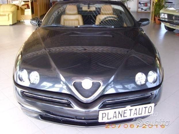 Usata Alfa Romeo GTV 150 CV (110 kW) 1997 Nero Coupé