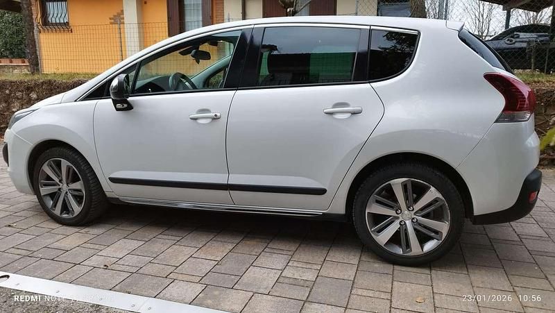 Usata Peugeot 3008 Allure 114 CV (83 kW) 2014 Station wagon