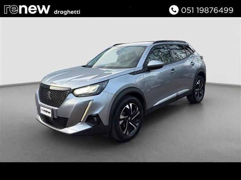 Usata Peugeot 2008 Allure 130 CV (95 kW) 2021 Grigio chiaro SUV
