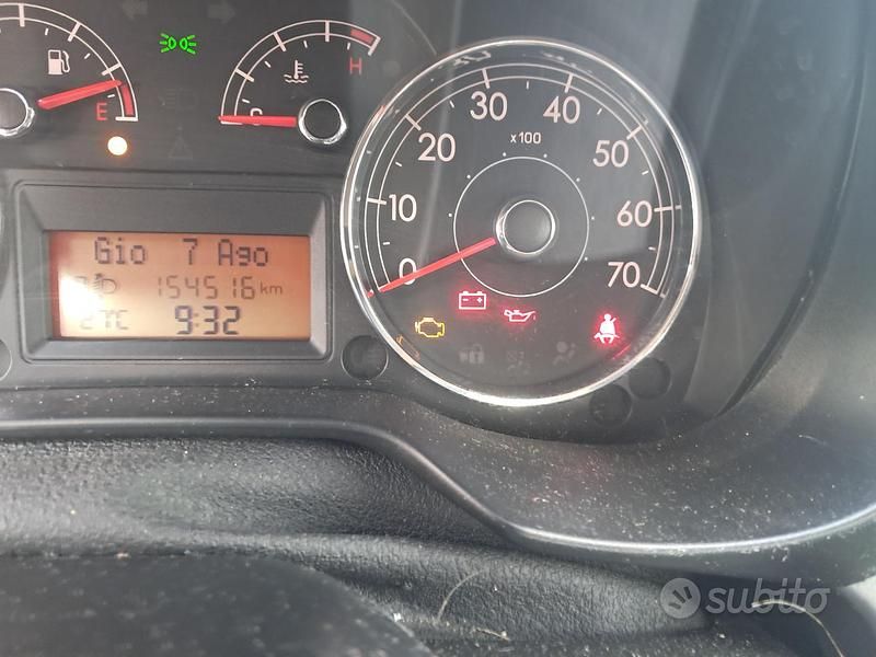 Usata Fiat Grande Punto 65 CV (47 kW) 2013 Nero Utilitaria