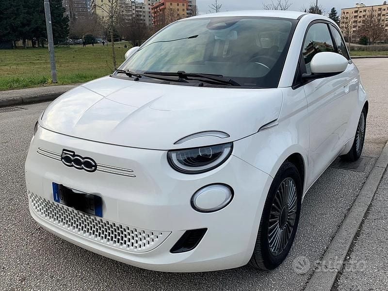 Usata Fiat 500e 2022 Bianco Utilitaria