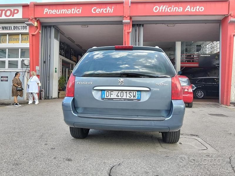Usata Peugeot 207 109 CV (80 kW) 2007 Grigio Station wagon