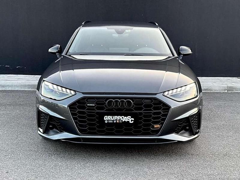 Usata Audi A4 S-Line 190 CV (139 kW) 2020 Grigio Station wagon