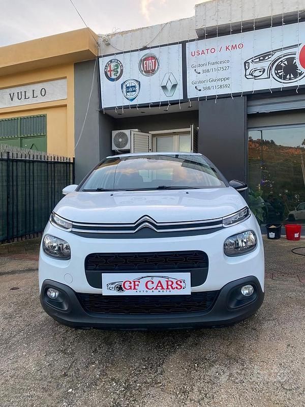 Bianco Usata 2017 Citroën C3 Feel Tre volumi | 8500 € (Buon prezzo) - Immagine 1/4