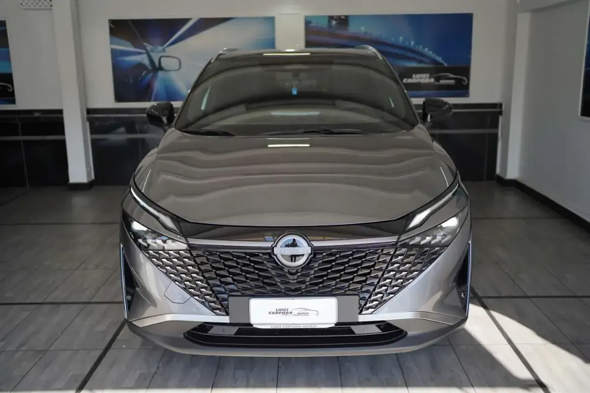 Nuova Nissan Qashqai Tekna+ 158 CV (116 kW) 2026 Grigio SUV