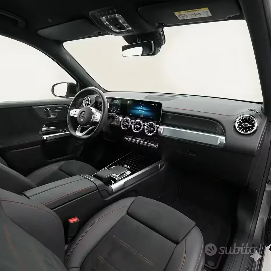 Usata Mercedes GLB200 AMG 2022 Grigio SUV