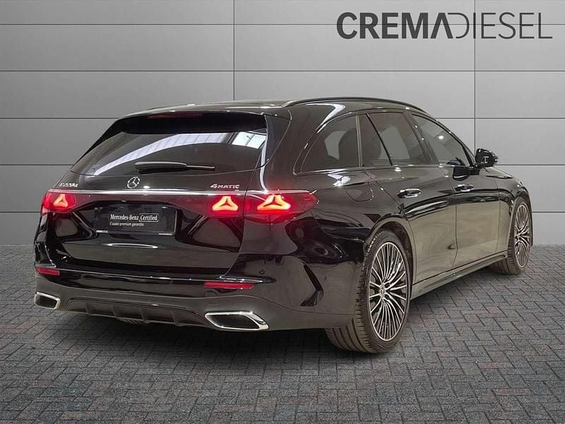 Usata Mercedes E220 Advanced Plus 197 CV (144 kW) 2025 Nero Station wagon