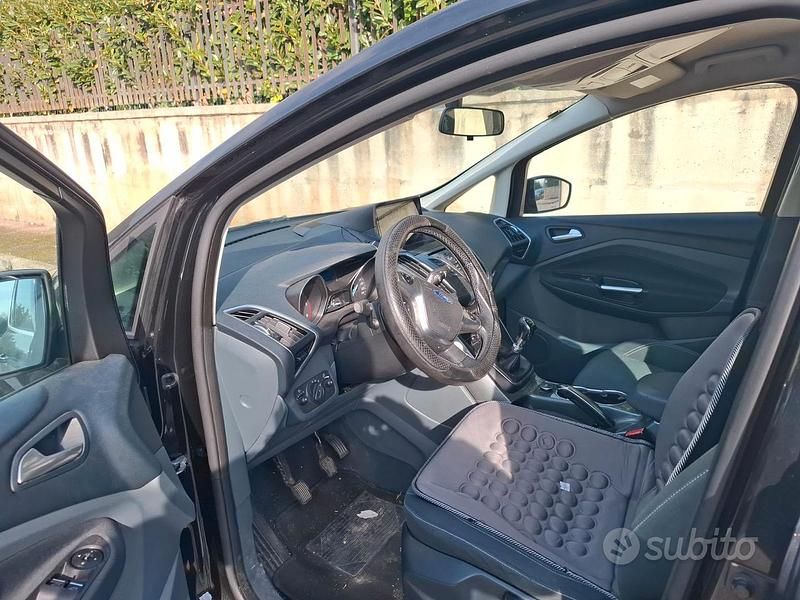 Usata Ford C-MAX 115 CV (84 kW) 2014 Nero Monovolume