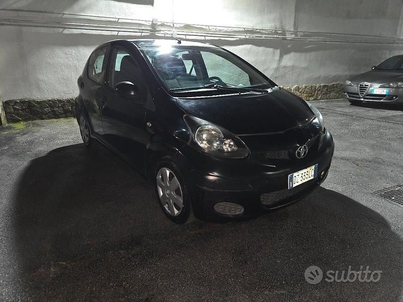 Usata Toyota Aygo Sol 68 CV (50 kW) 2009 Utilitaria