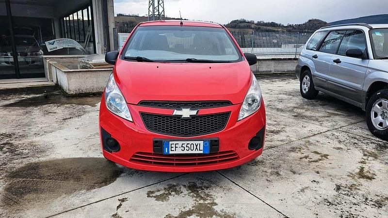 Usata Chevrolet Spark 67 CV (49 kW) 2010 Rosso Utilitaria