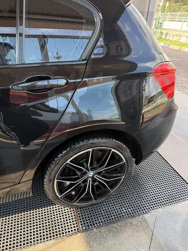 Usata BMW 114 Advantage 95 CV (69 kW) 2016 Utilitaria