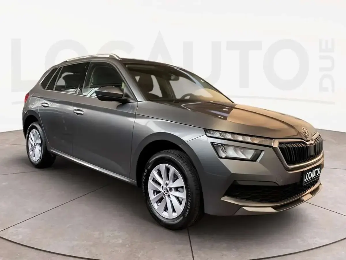 Używany Skoda Kamiq Ambition 110 KM (80 kW) 2024 Szary SUV