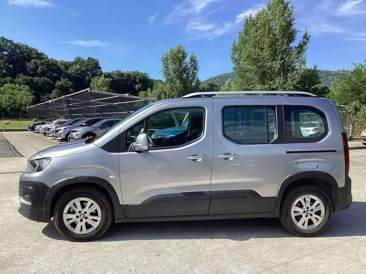 Usata Peugeot Rifter Allure 131 CV (96 kW) 2019 Grigio Monovolume