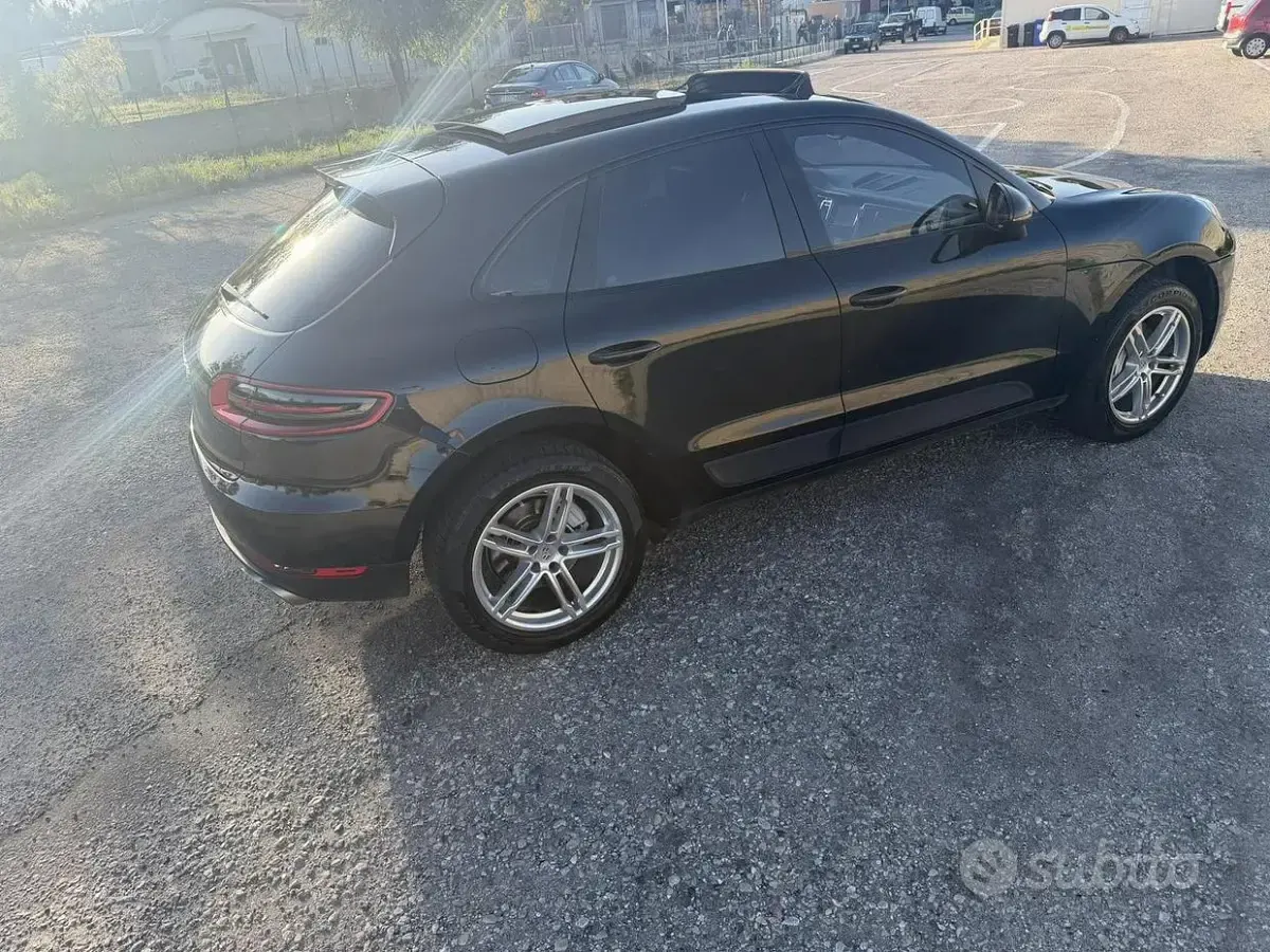 Usata Porsche Macan S 250 CV (183 kW) 2015 Nero SUV