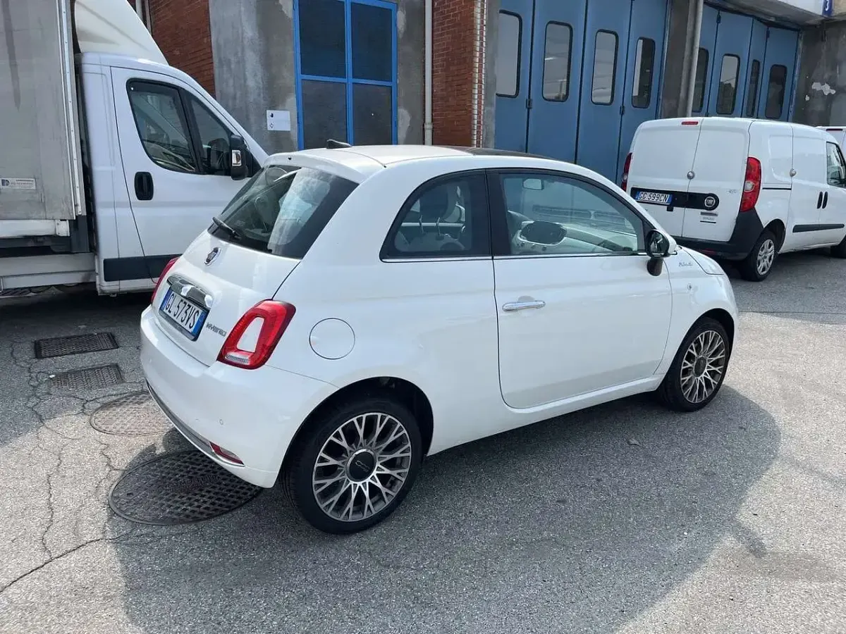 Usata Fiat 500 Dolcevita 69 CV (50 kW) 2022 Bianco Berlina