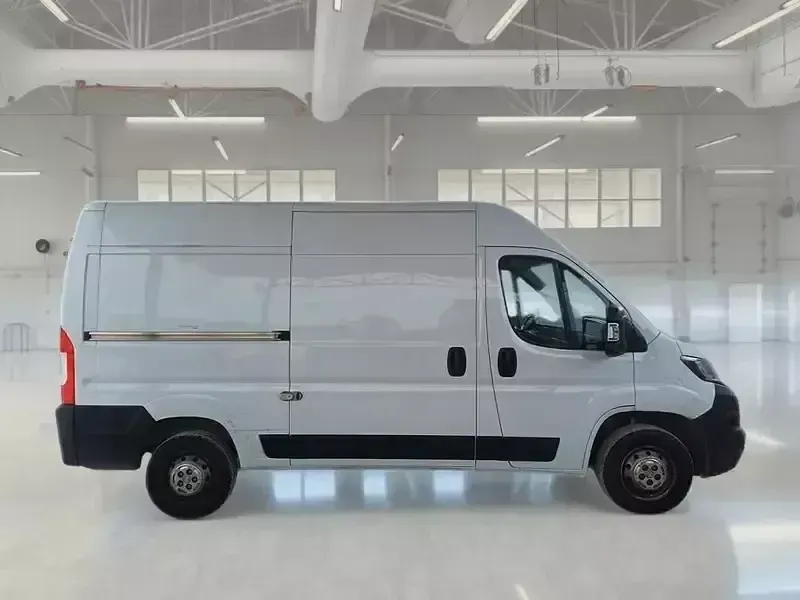 Usata Peugeot Boxer S 140 CV (102 kW) 2024 Furgone