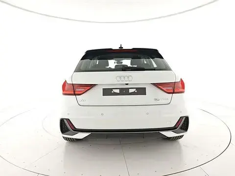Nuova Audi A1 S-Line 116 CV (85 kW) 2025 Verde SUV