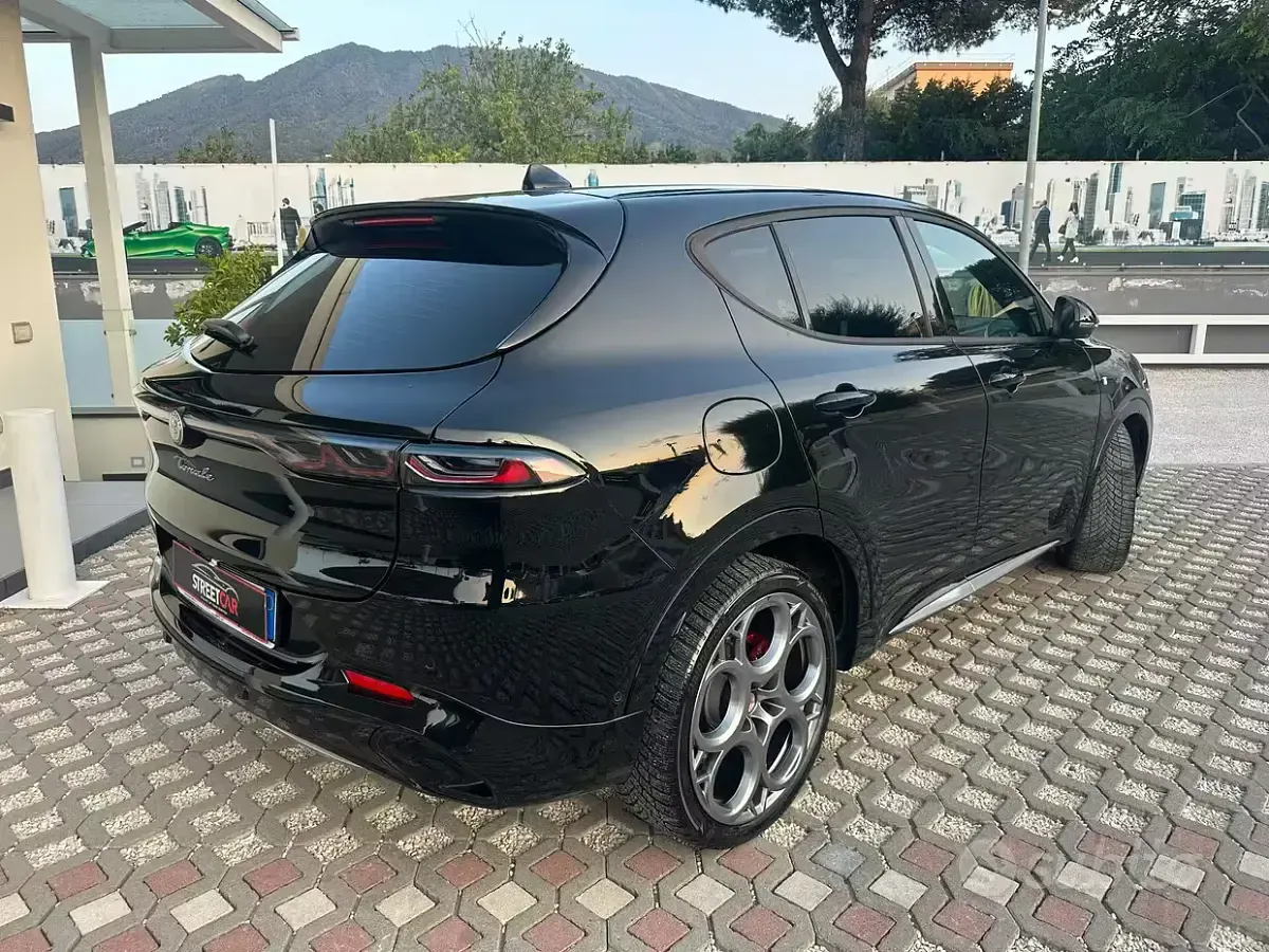 Usata Alfa Romeo Tonale Ti 131 CV (96 kW) 2023 Nero SUV