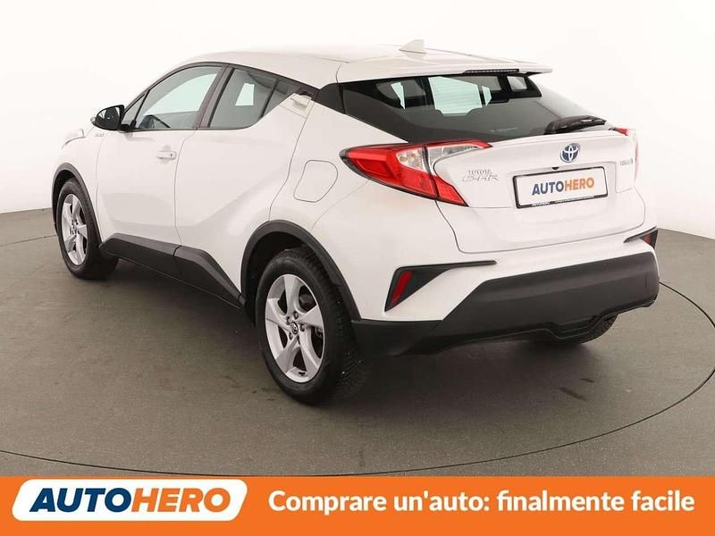 Usata Toyota C-HR Active 98 CV (72 kW) 2017 Bianco SUV