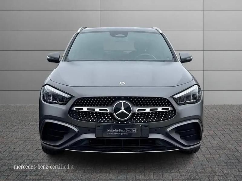 Usata Mercedes GLA180 AMG Line Premium 116 CV (85 kW) 2023 Grigio SUV
