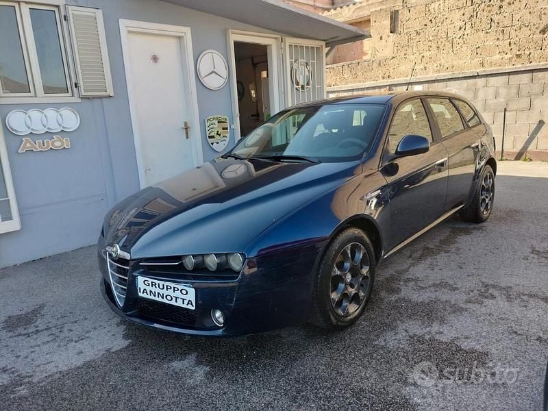 Usata Alfa Romeo 159 Progression 149 CV (109 kW) 2007 Blu Berlina