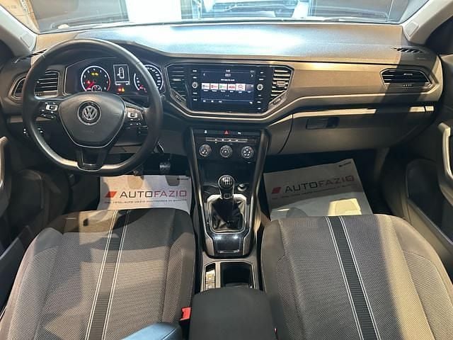 Usata VW T-Roc Style 115 CV (84 kW) 2019 Grigio scuro SUV