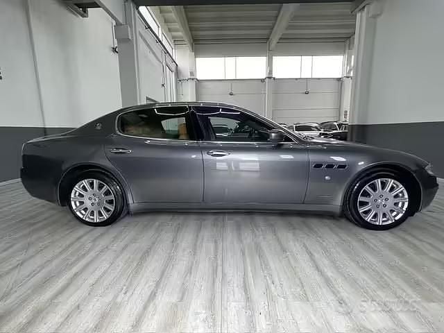 Usata Maserati Quattroporte 400 CV (294 kW) 2008 Grigio Berlina