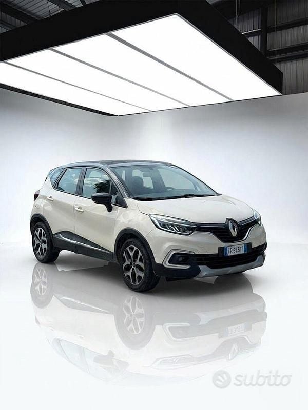 Usata Renault Captur Life 90 CV (66 kW) 2018 Giallo SUV