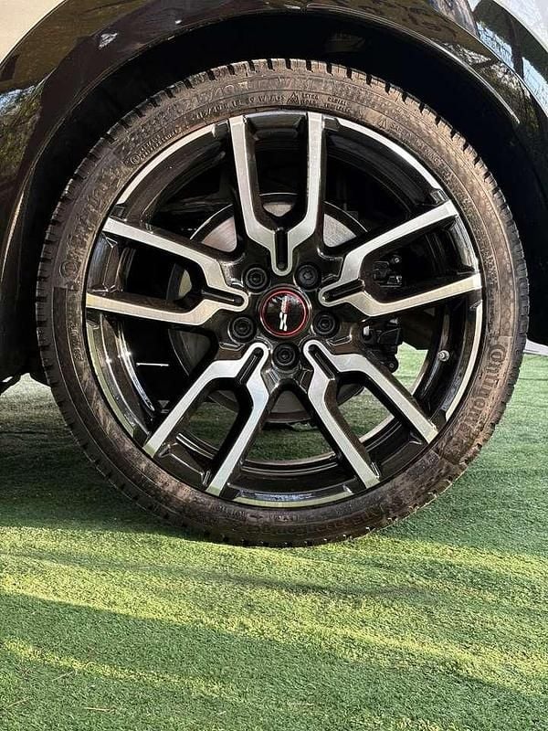 Usata Mini John Cooper Works 156 CV (114 kW) 2025 Grigio Utilitaria