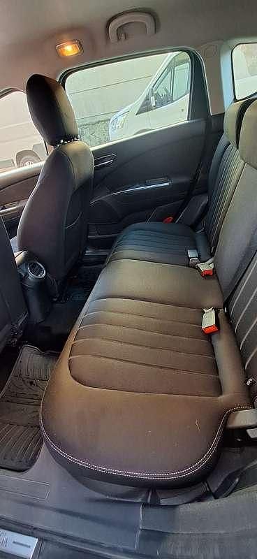 Usata Lancia Delta 120 CV (88 kW) 2013 Utilitaria