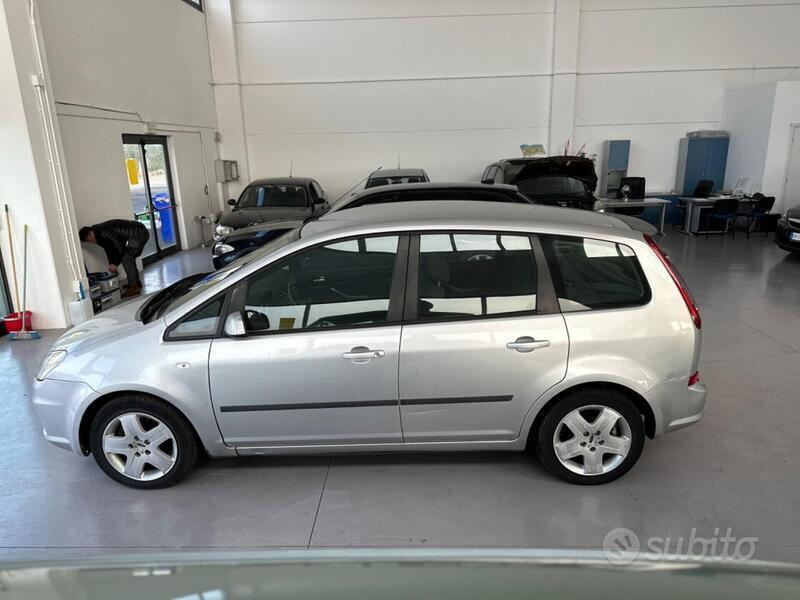 Usato 2008 Ford C-MAX 2.0 Diesel 136 CV (3.300 €)