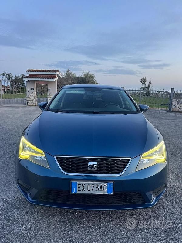 Usata Seat Leon FR 125 CV (91 kW) 2015 Blu Berlina