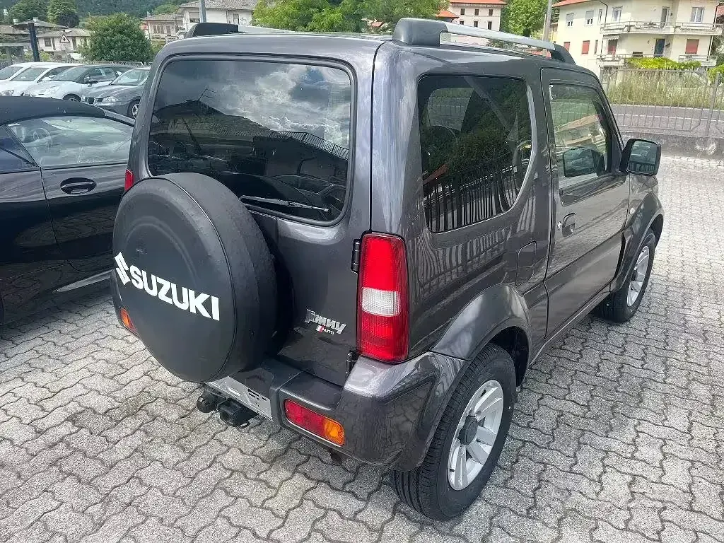 Occasion Suzuki Jimny 84 PK (61 kW) 2015 Grijs SUV