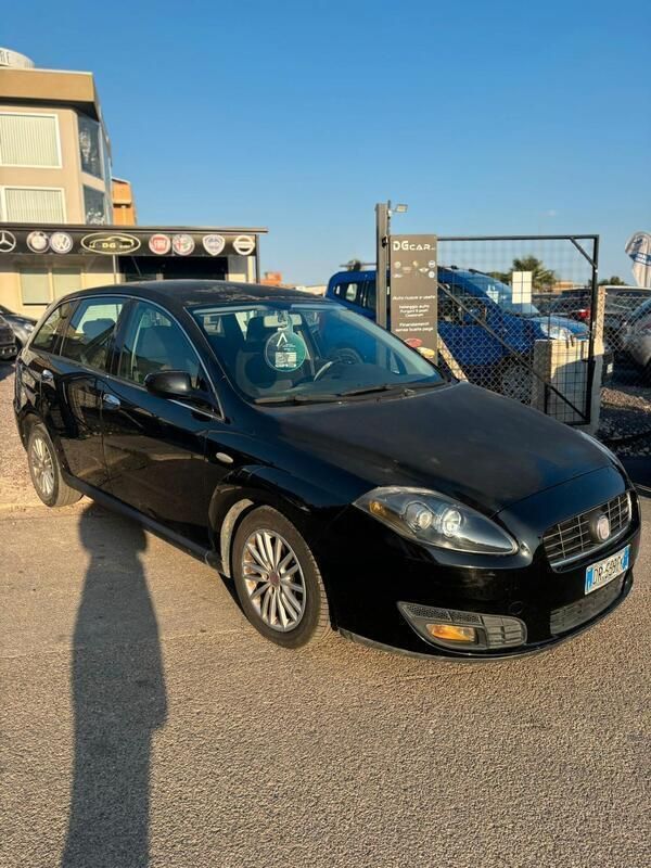 Usata Fiat Croma Active 120 CV (88 kW) 2008 Nero Station wagon