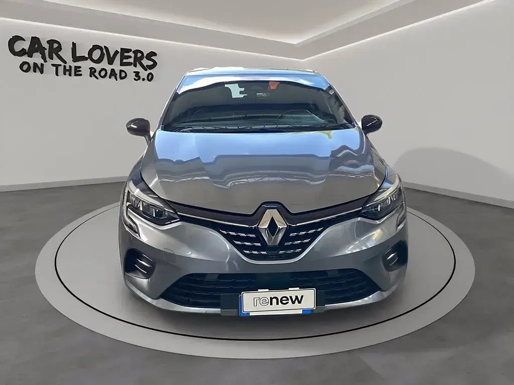 Usata Renault Clio Techno 145 CV (106 kW) 2023 Grigio scisto Utilitaria