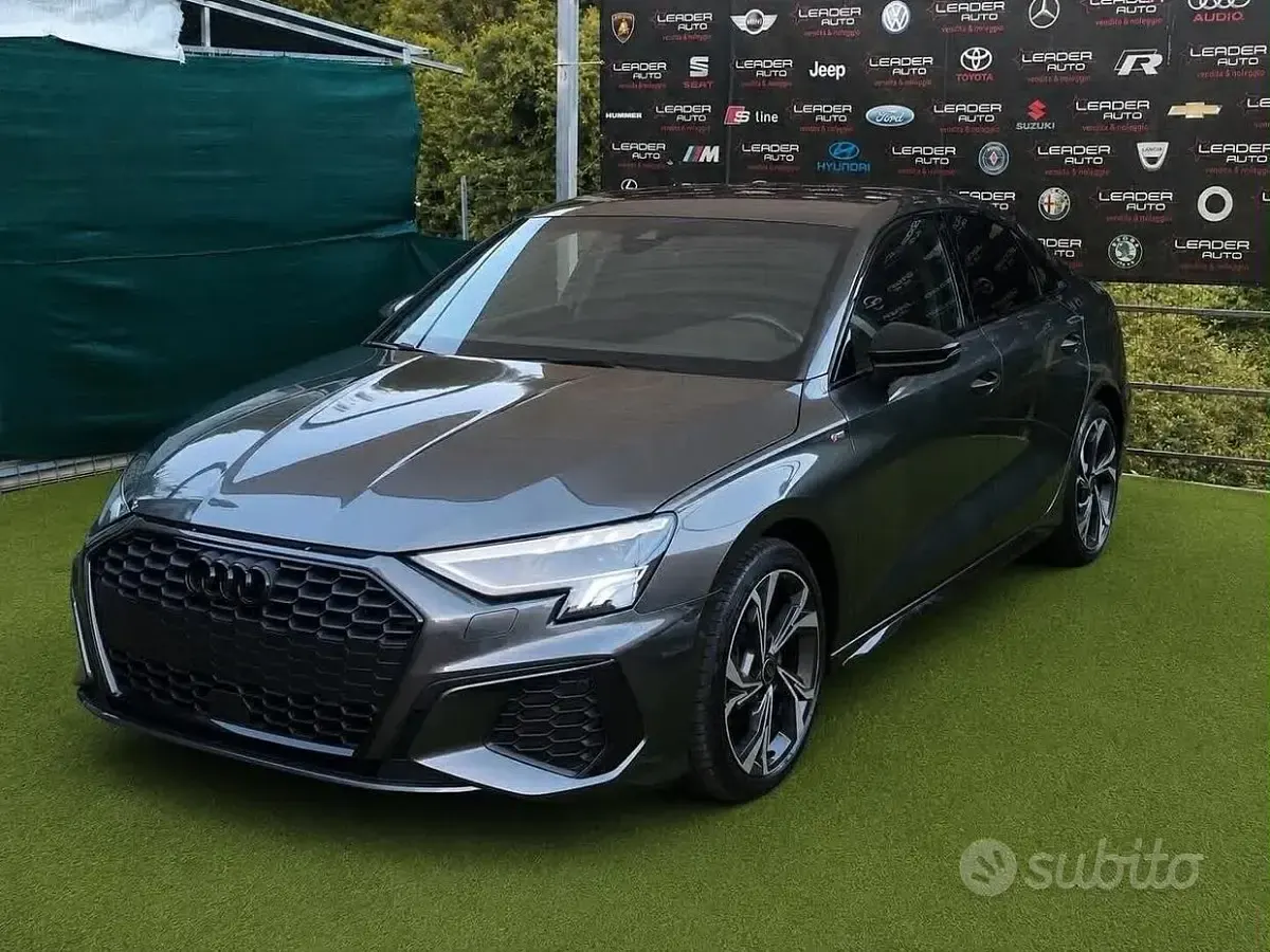 Usata Audi A3 S-Line 116 CV (85 kW) 2024 Grigio Berlina