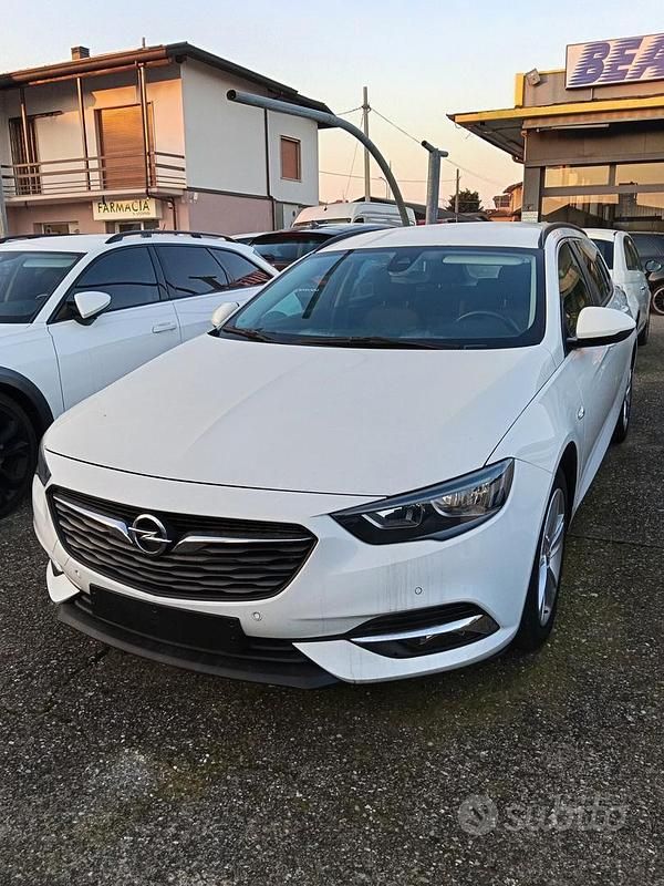 Usata Opel Insignia S 136 CV (100 kW) 2019 Bianco Station wagon