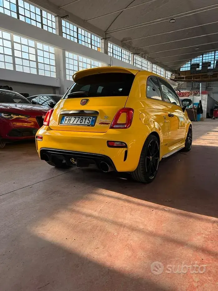 Usata Abarth 595 Pista 180 CV (132 kW) 2017 Grigio Berlina