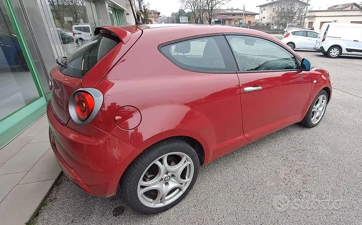 Usata Alfa Romeo MiTo Progression 84 CV (61 kW) 2014 Rosso Utilitaria