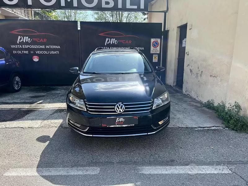 Usata VW Passat Comfortline 105 CV (77 kW) 2012 Nero Station wagon