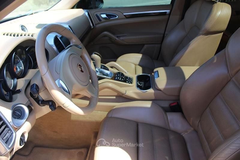 Usata Porsche Cayenne 245 CV (180 kW) 2013 Nero SUV